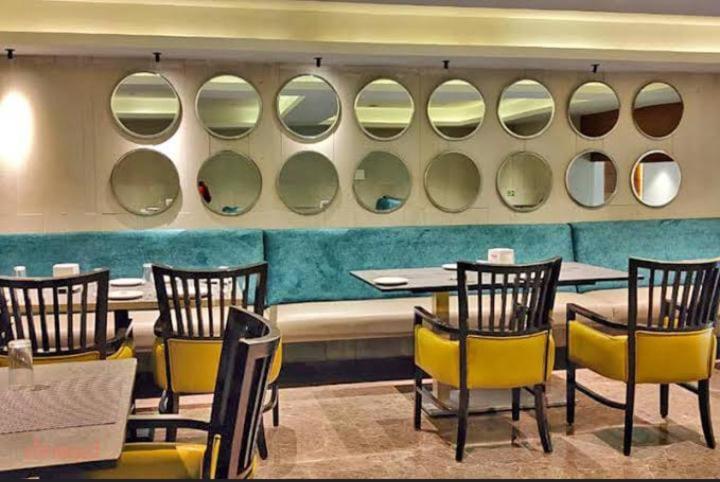 Svm Pride Banjara-hot Live Counter-road View Stay- Free Lavish Buffet Breakfast-18 Percent Off In Restaurant Food Order Hotel Hyderabad