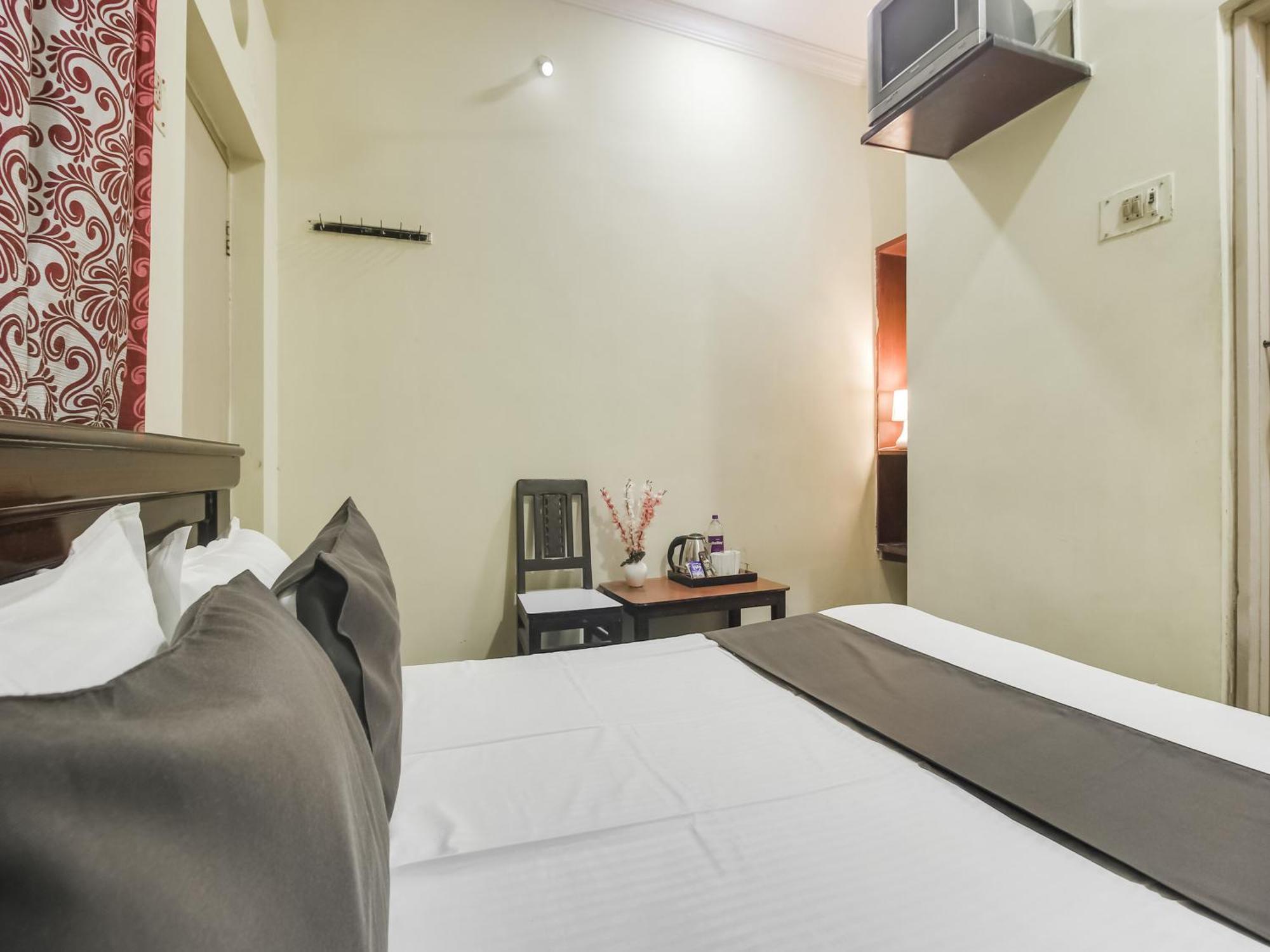Hotel O Sri Gopi Mini Near Erragadda Metro Station Hyderabad