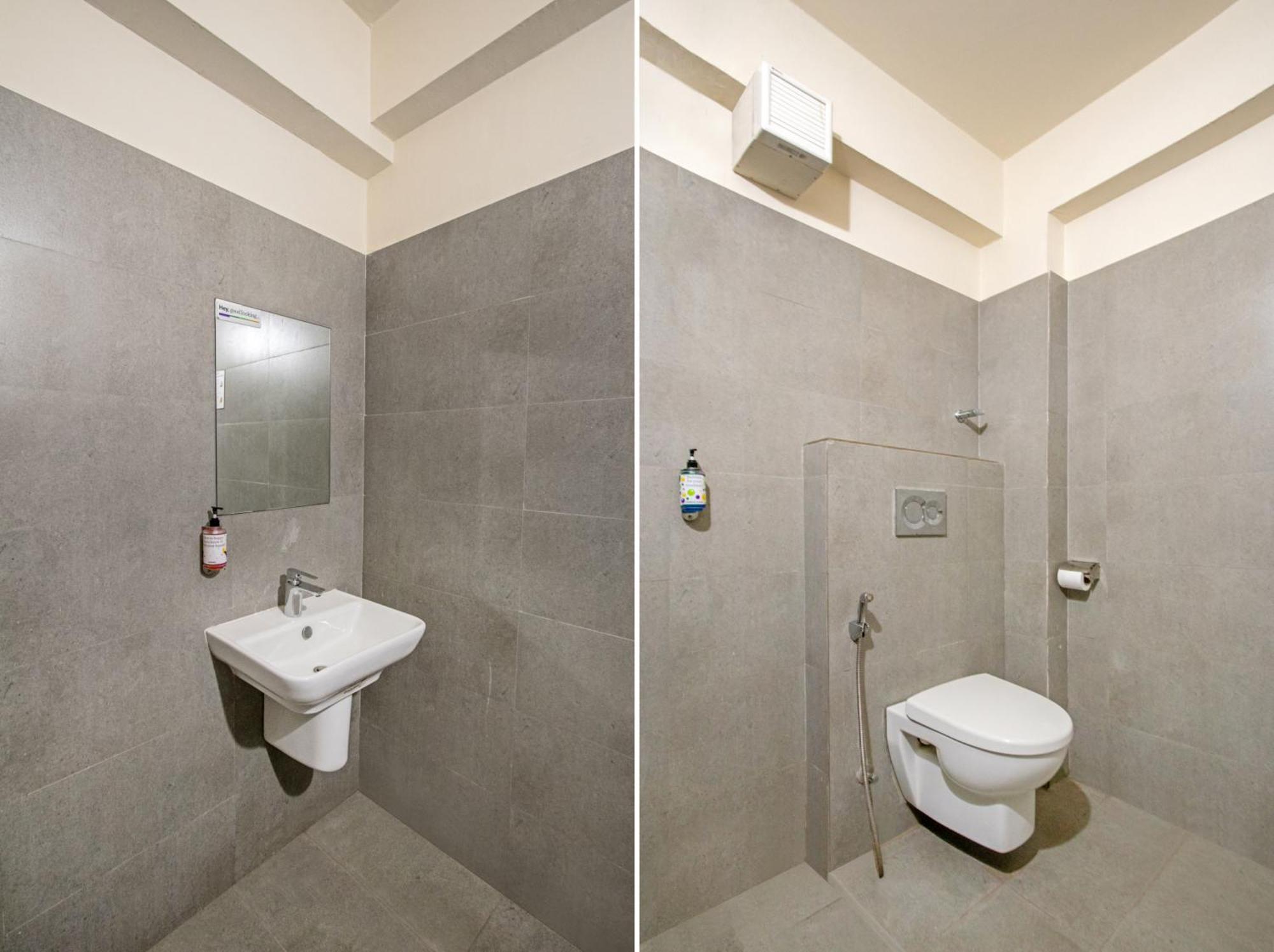 Treebo Purple Square 3* Hyderabad