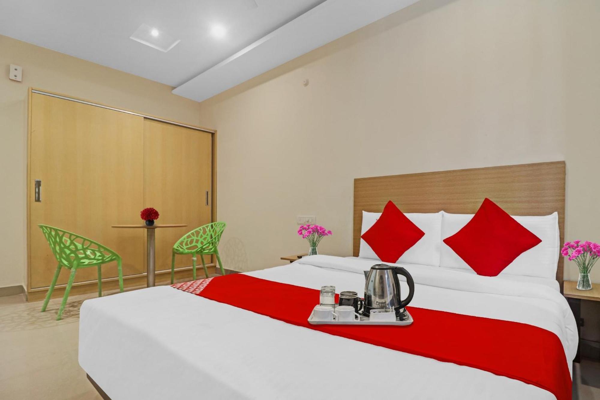 Hotel Super O Hills Luxury