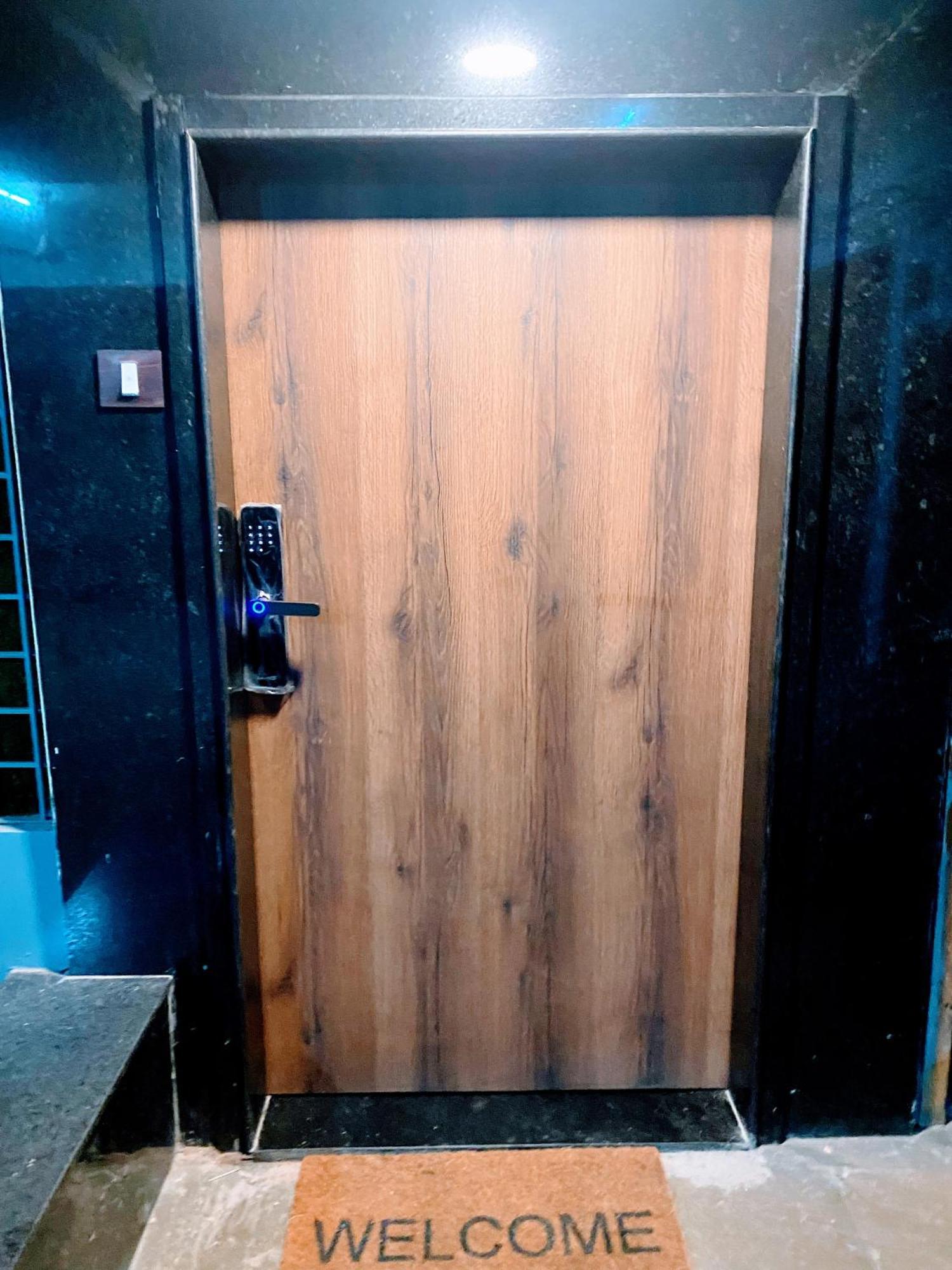 Apartment Bms - 2 Bhk Lux Ac Only For Family's *