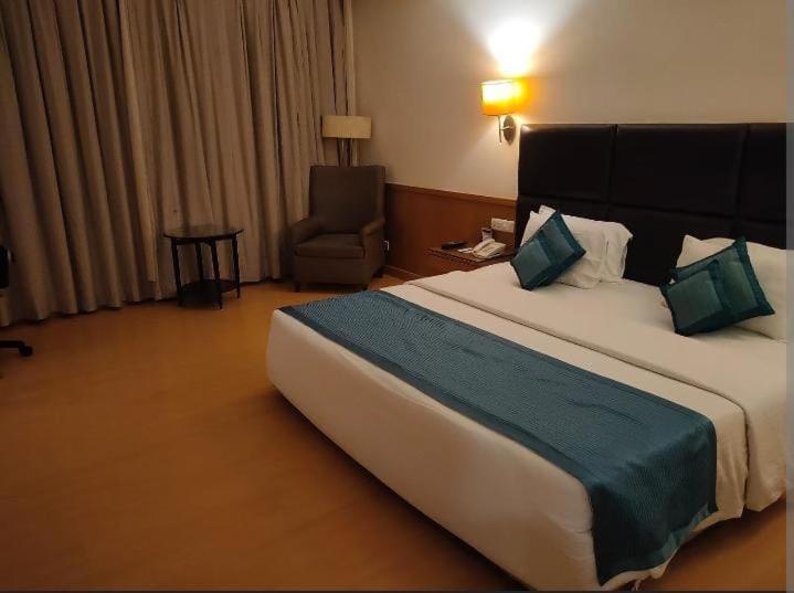 The Svm Hotel: Lavish Buffet Breakfast Included 3*