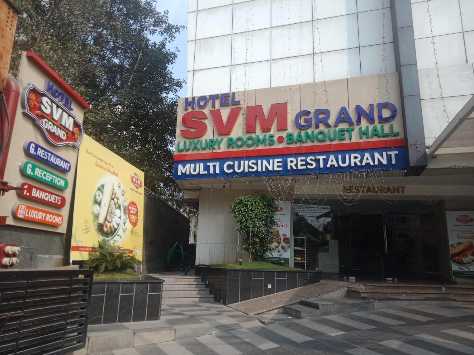 The Svm Hotel: Lavish Buffet Breakfast Included Hotel Hyderabad