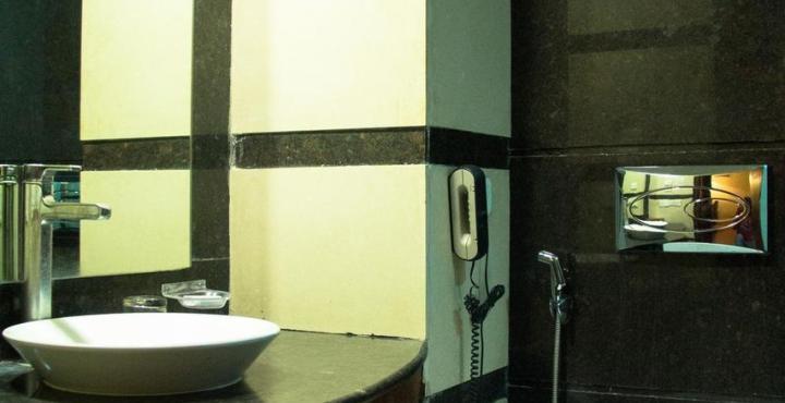 Expotel Hotel 4*