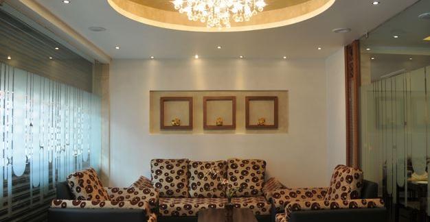 Hotel The Crown 3*