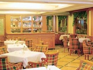 Hotel Pearl Regency Hyderabad
