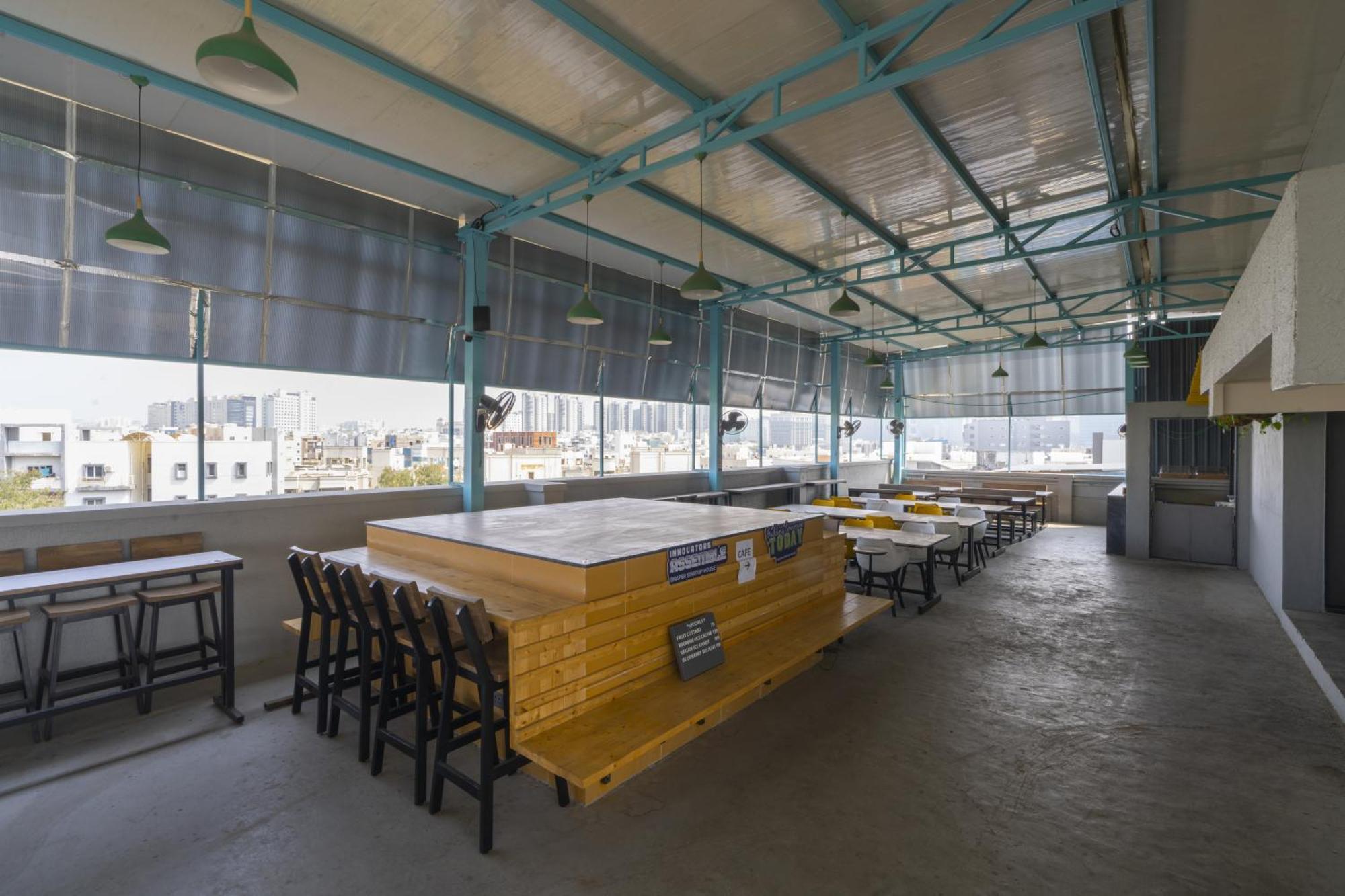 Hostel Draper Startup House For Entrepreneurs *