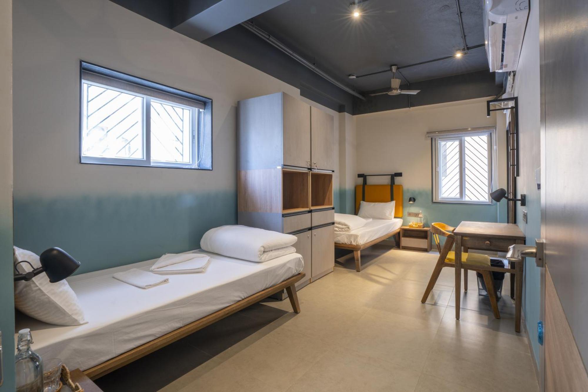 Hostel Draper Startup House For Entrepreneurs *