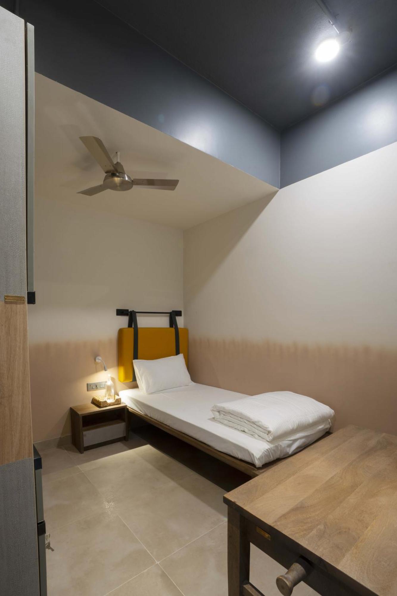 Hostel Draper Startup House For Entrepreneurs