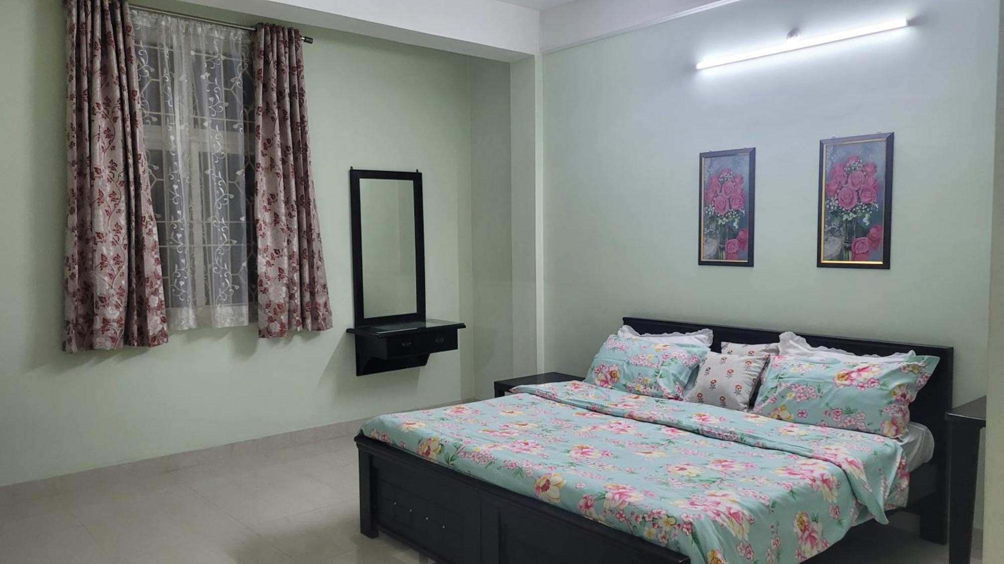 Apartment Vazeer Residency