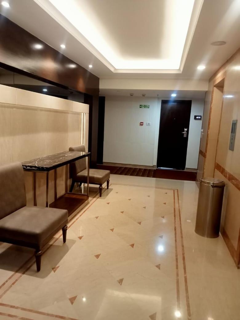 Hotel Svm Pride Banjara-hot Live Counter-road View Stay- Free Lavish Buffet Breakfast-18 Percent Off In Restaurant Food Order Hyderabad