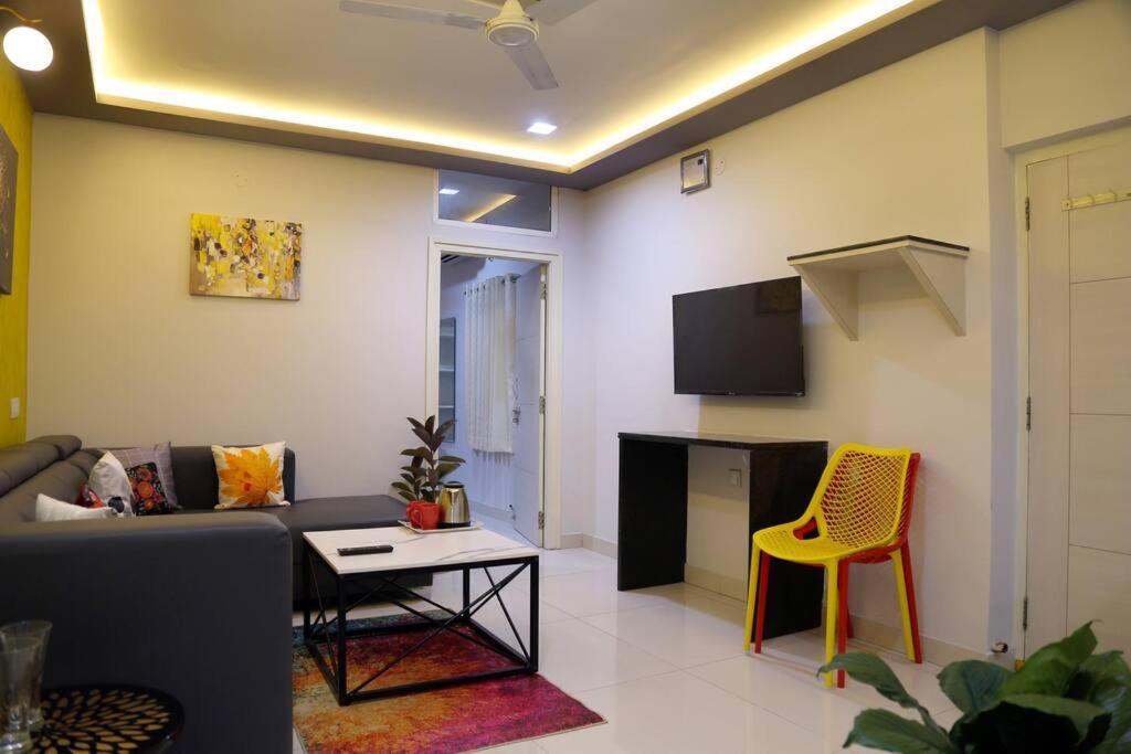 8 Midtown-1bhk, Near Aig Hospital, Hitech Apartment