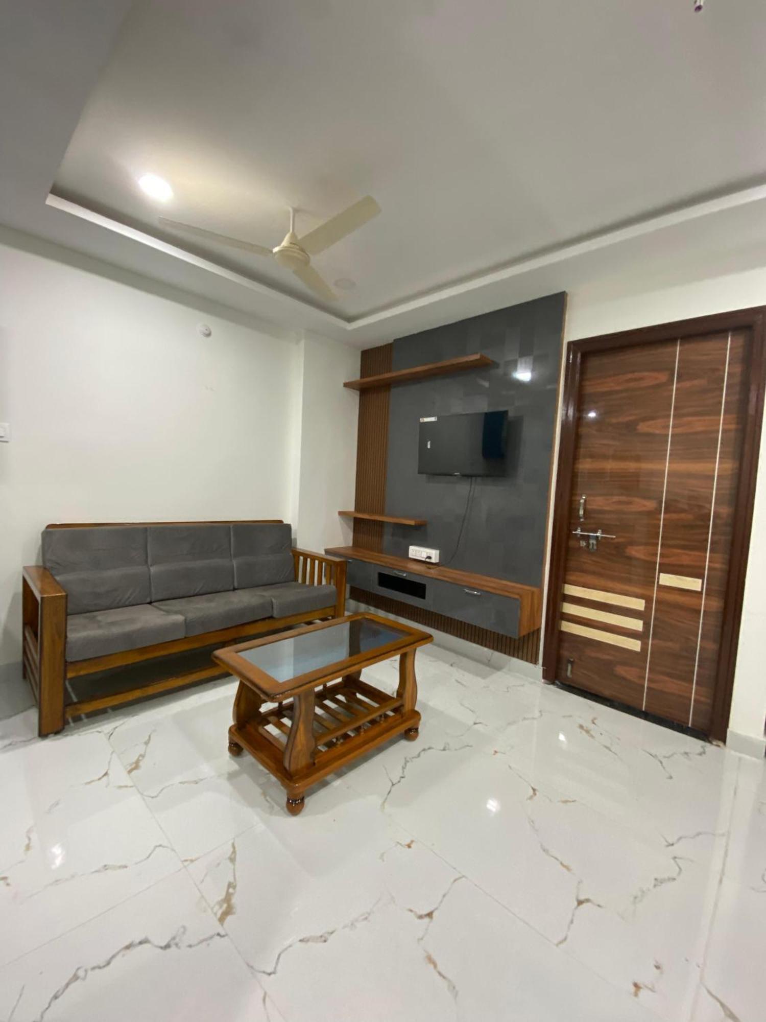 Millennia Service Apartments'1 * Hyderabad