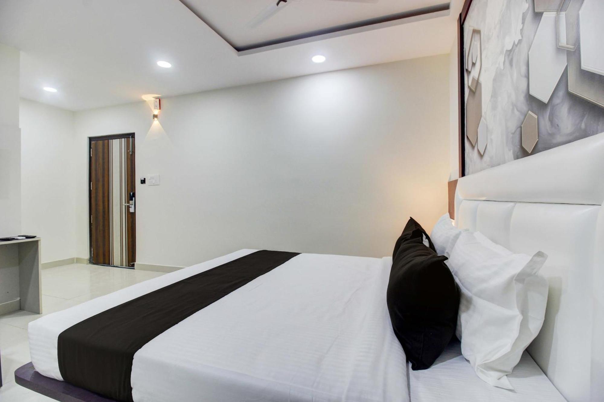 Igloos Hotel
