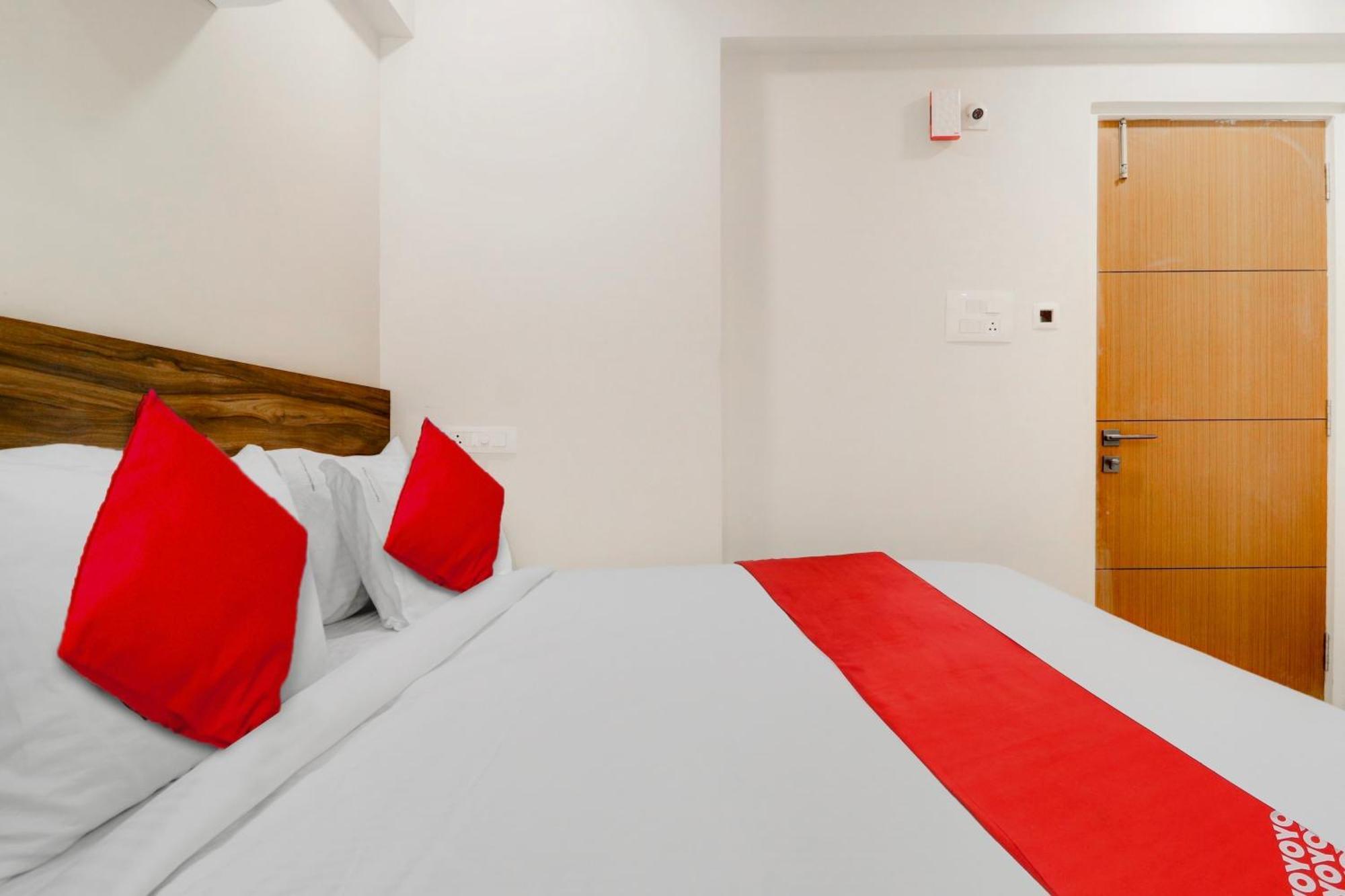 Super O Prime Time Hotel