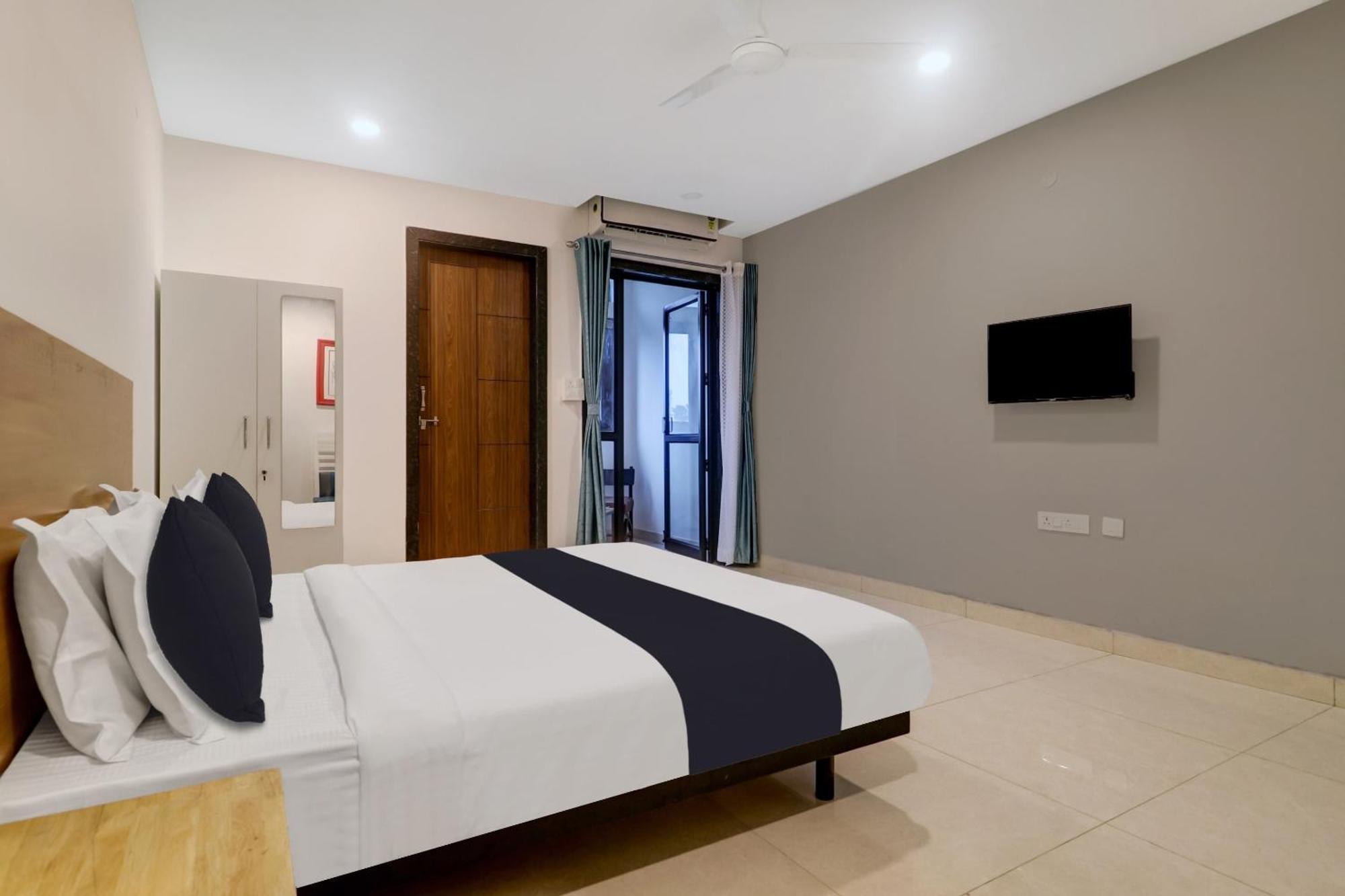 Townhouse Oak De Alphabet Bolarum 4* Hyderabad