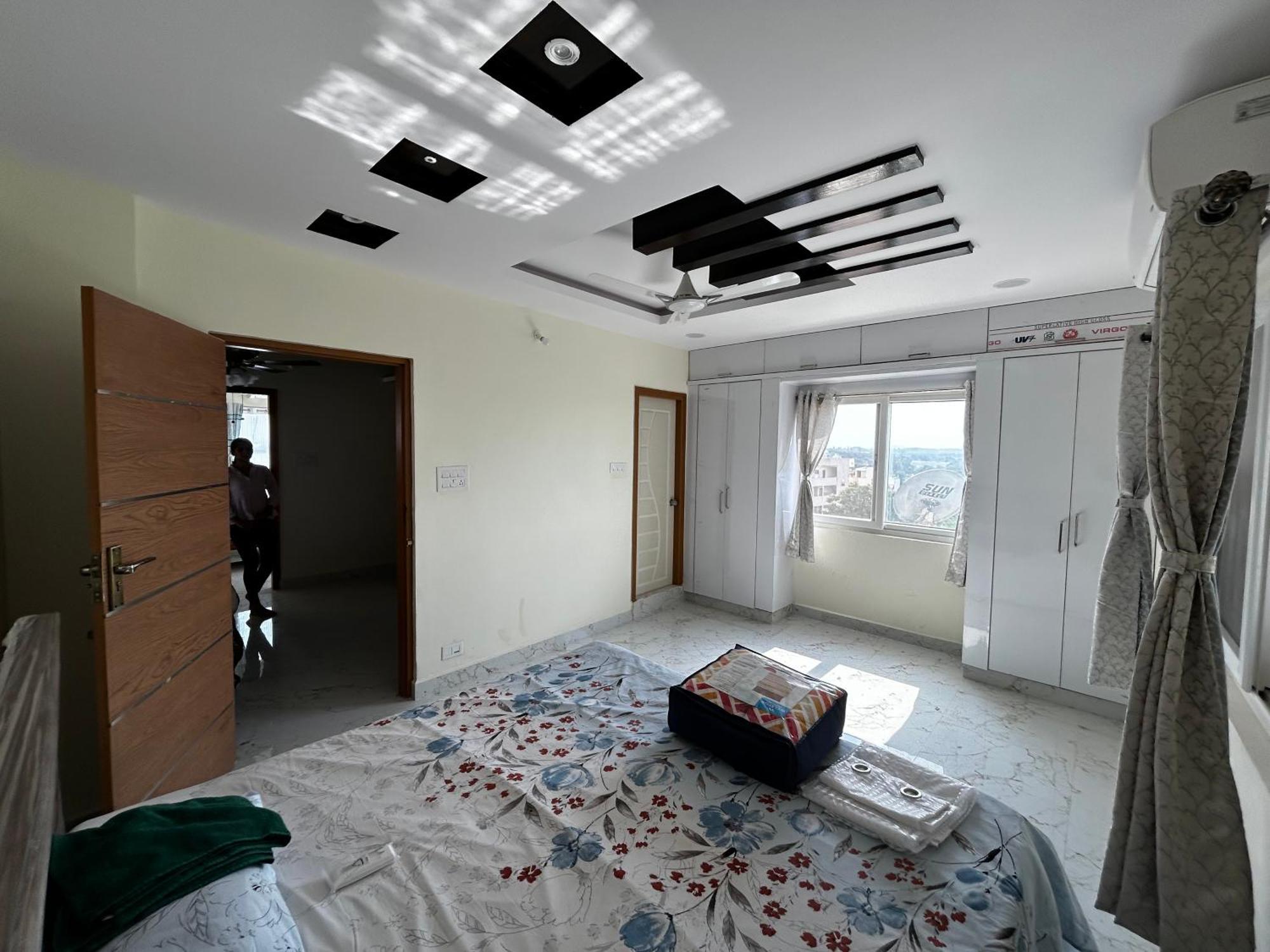 Luxury 3 Bedroom 3 Bathroom Penthouse Guest house
