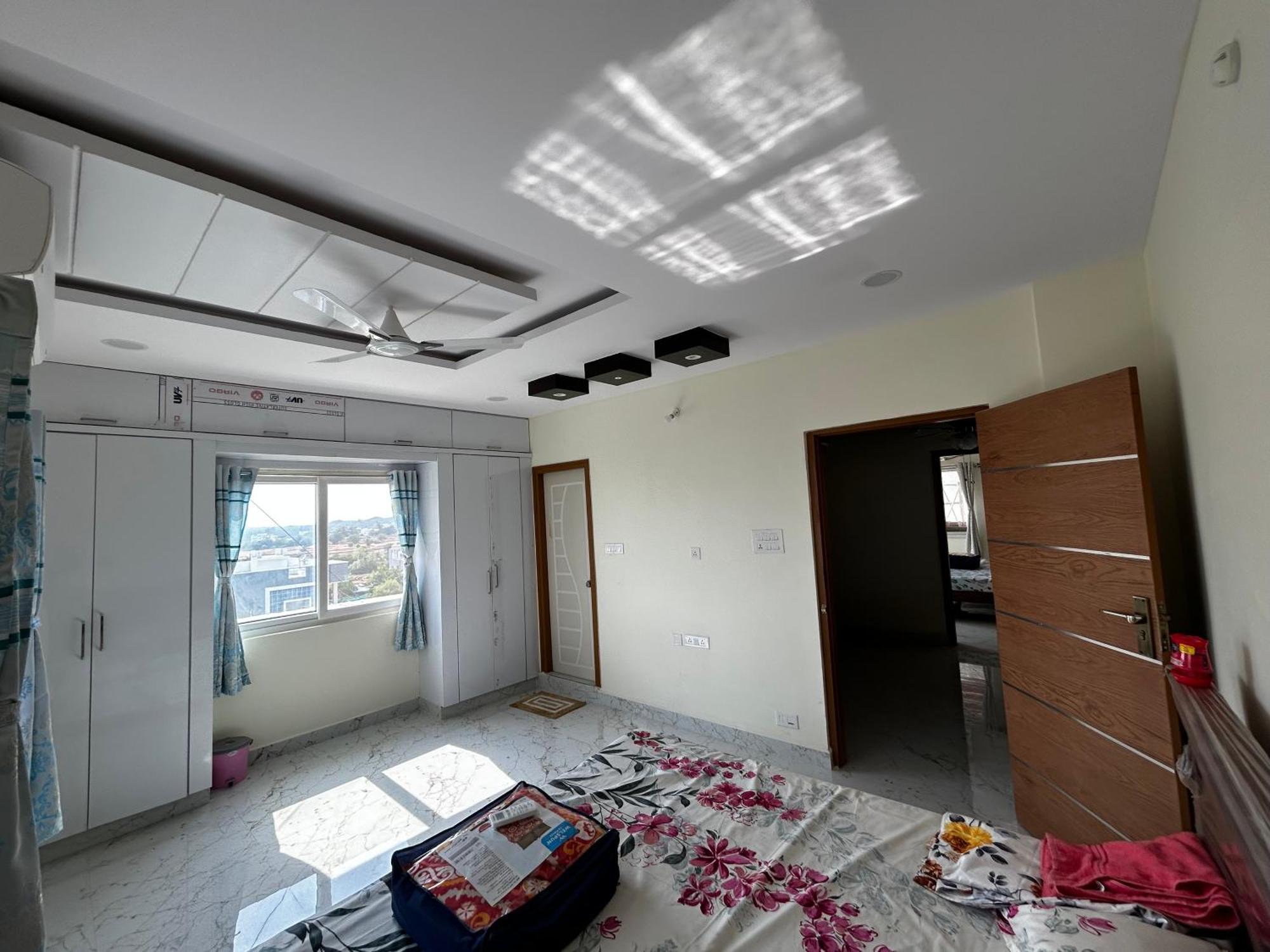 Luxury 3 Bedroom 3 Bathroom Penthouse Guest house