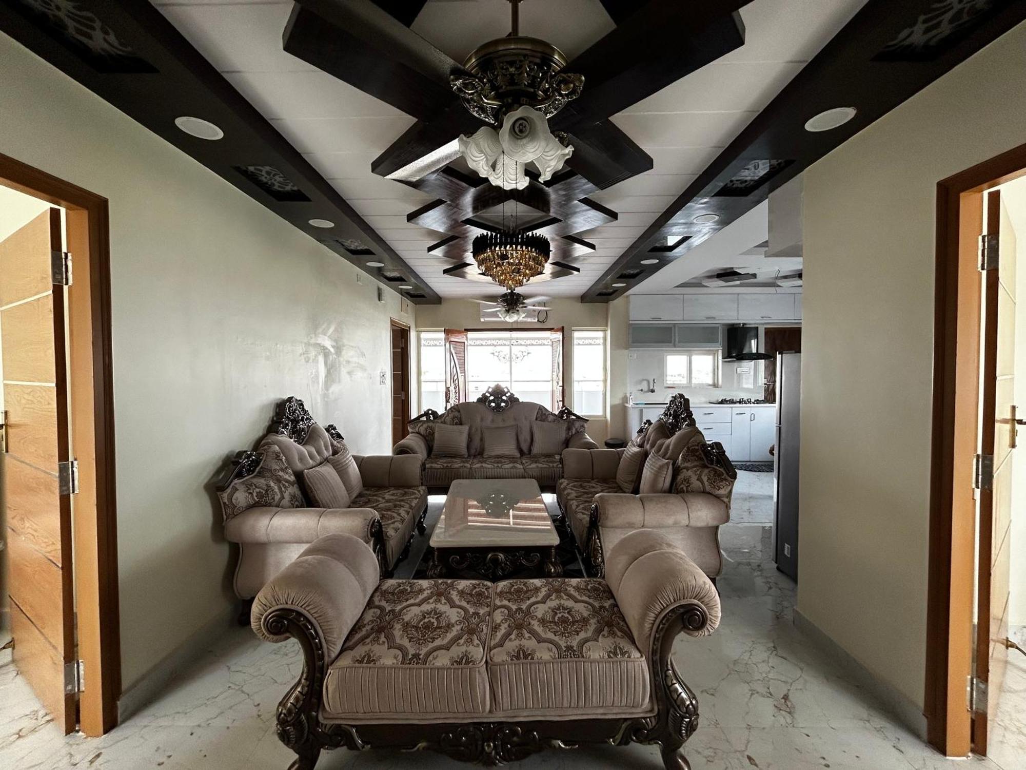 Guest house Luxury 3 Bedroom 3 Bathroom Penthouse *