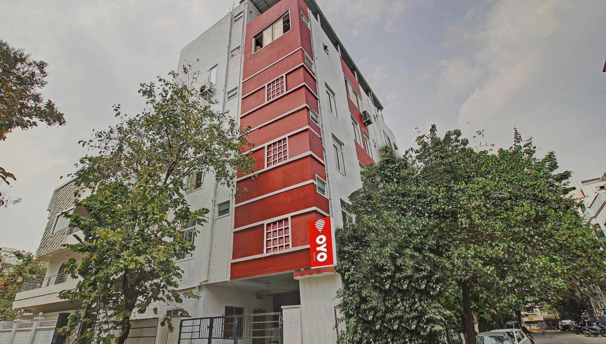 O Sri Residency Near Hotel Hyderabad