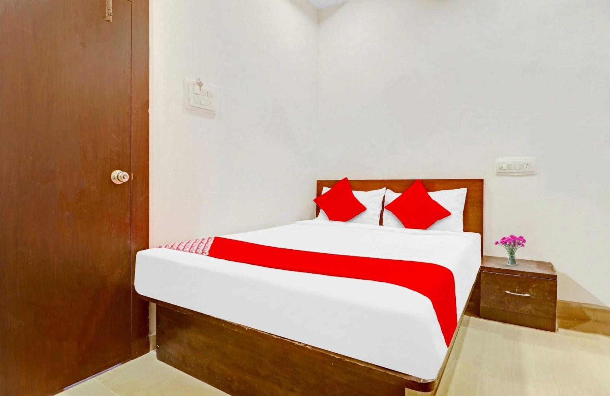 O R Square Near Lb Nagar Metro Station Hotel