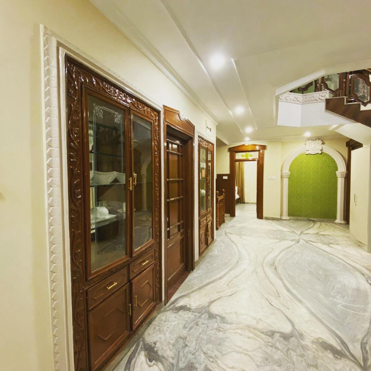 Kp Suites Metro