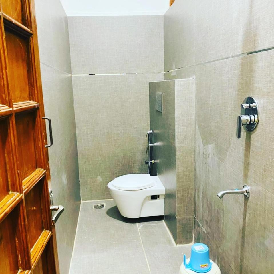 Kp Suites Metro 3*