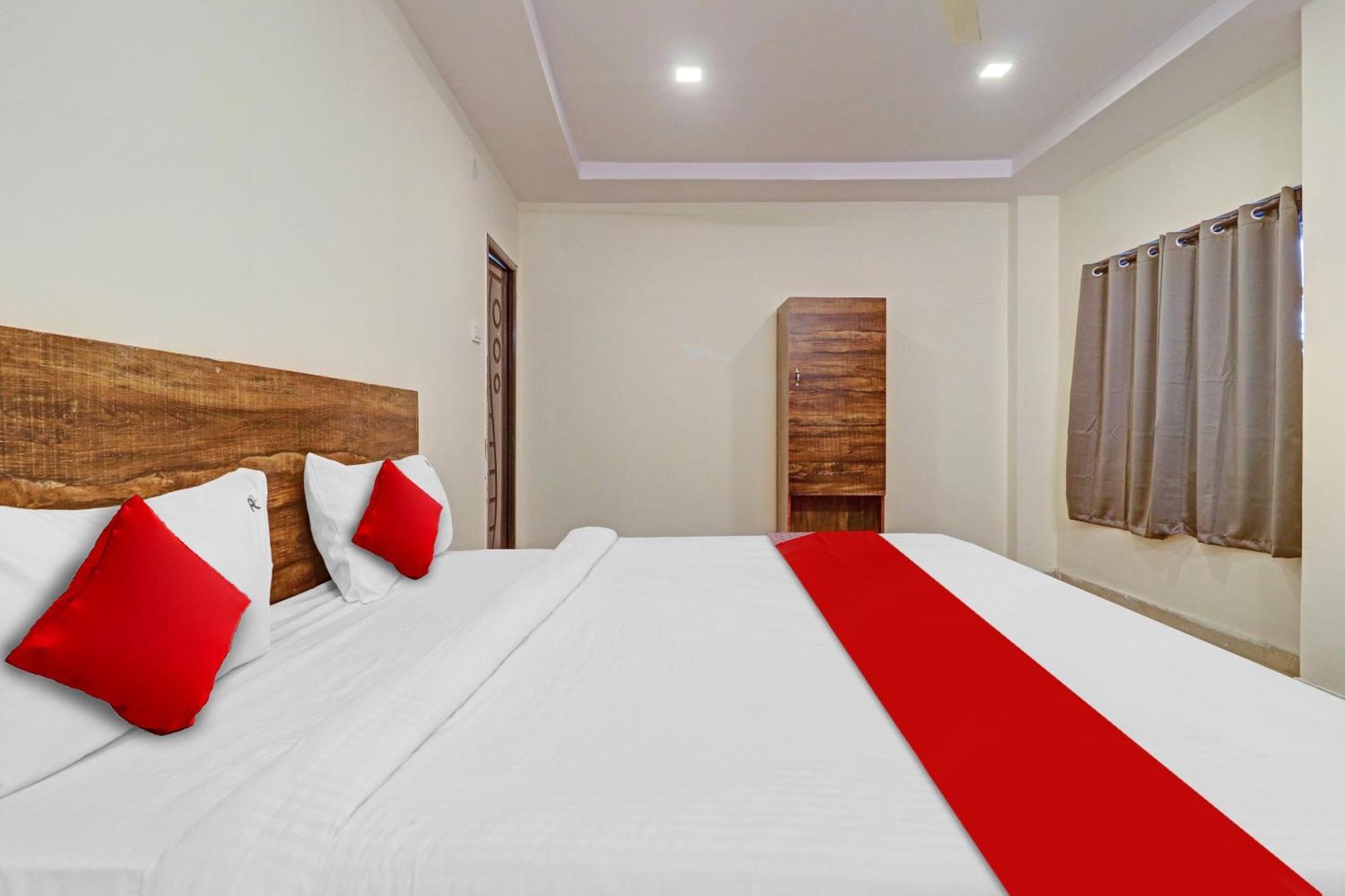 Hotel O R Square Hyderabad