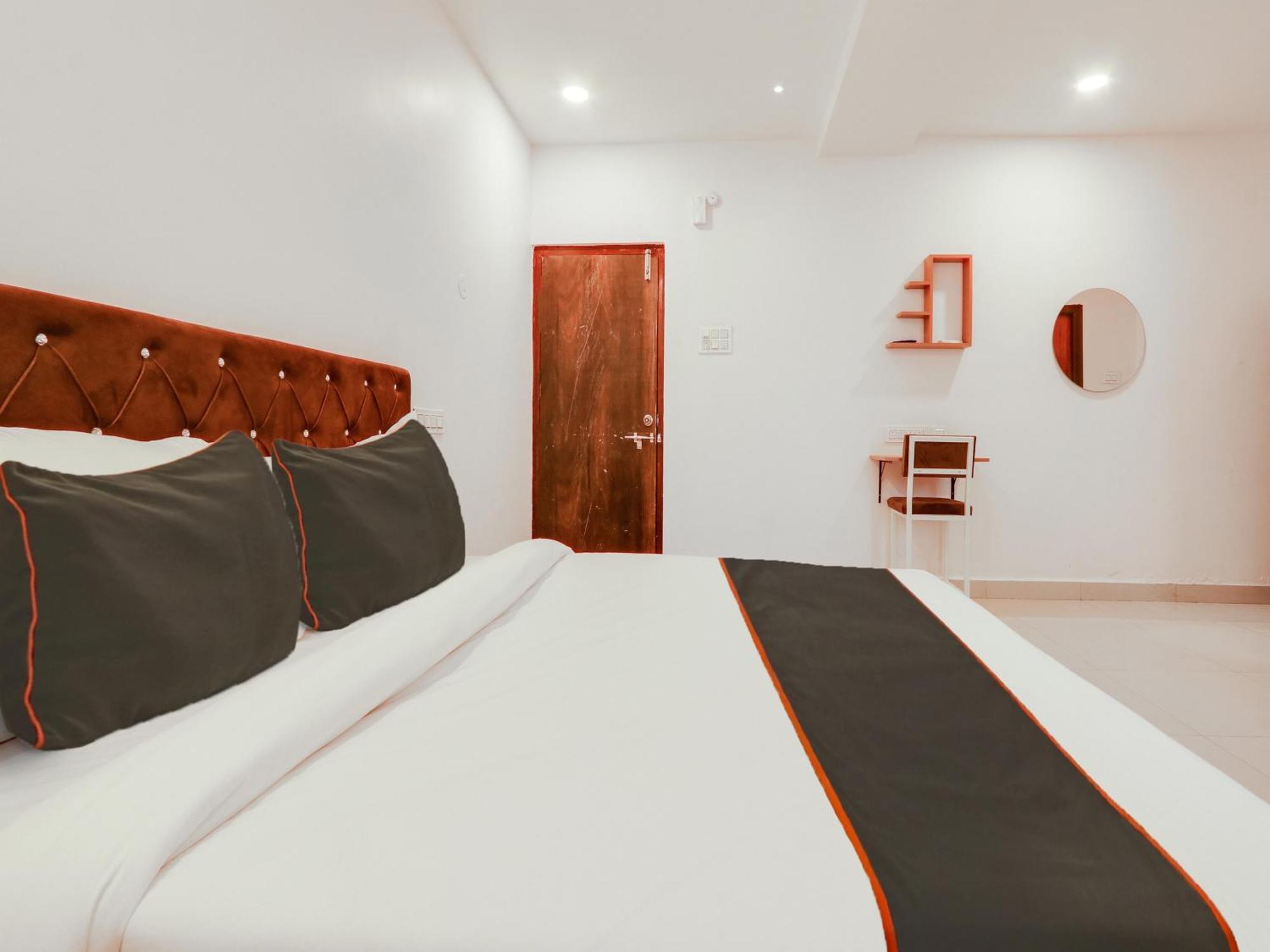 Super Collection O White Ridge Kamineni Hotel Hyderabad