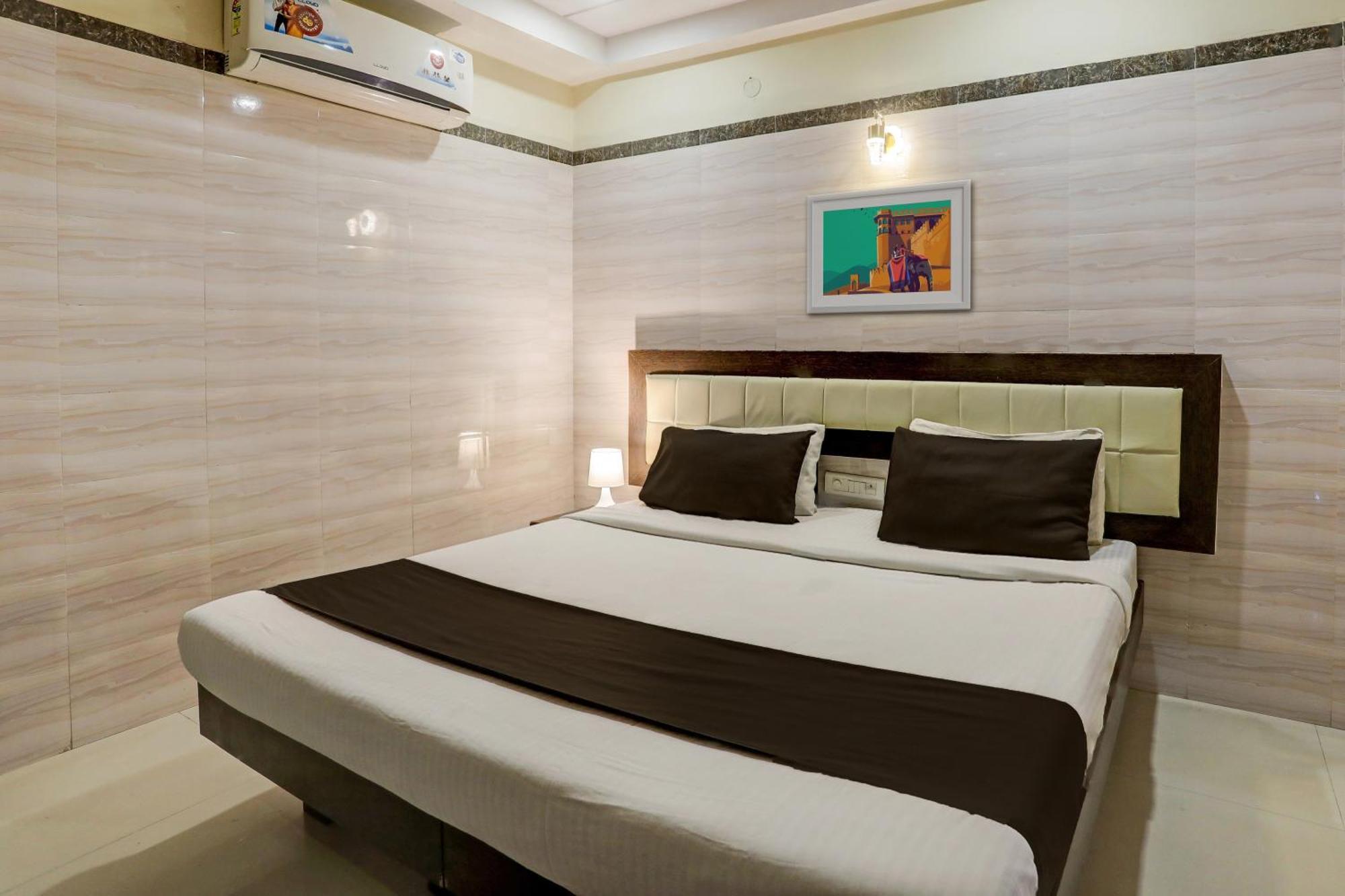 Flagship Suhana Grand Hotel