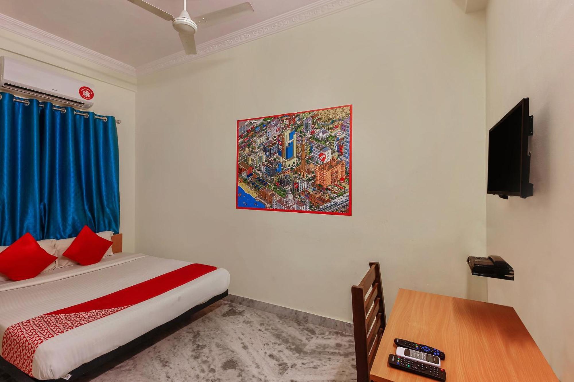 Oyo Flagship Goldhorn Mehdipatnam Near Snt Ann's College