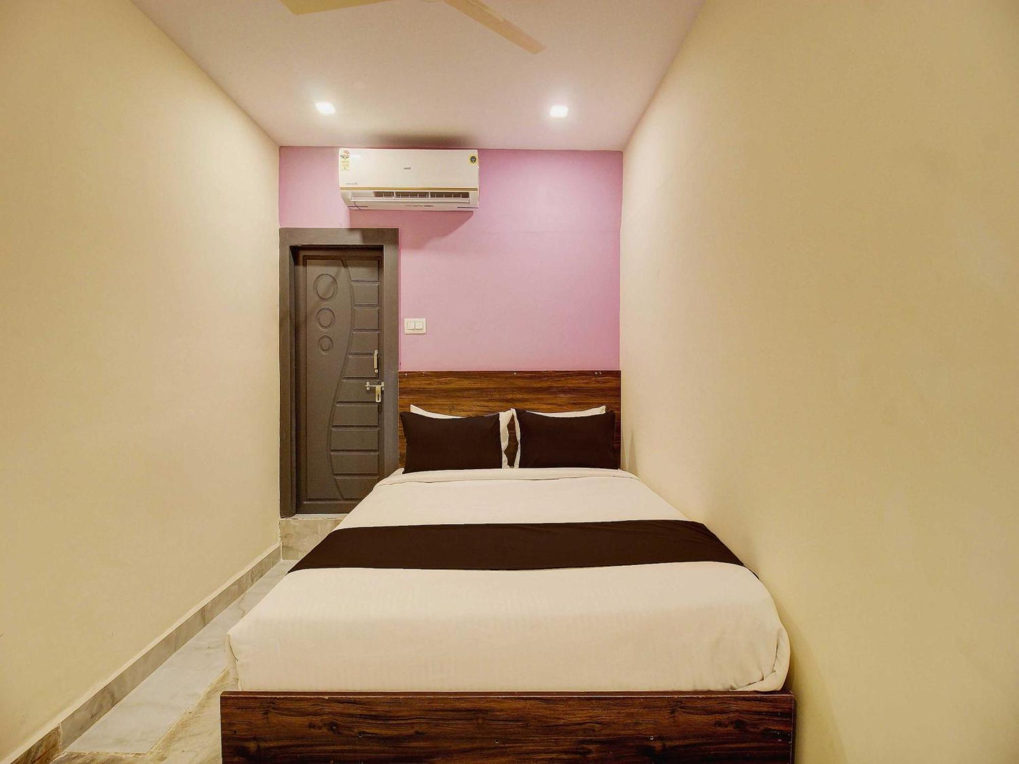 Hotel O Raga Hyderabad