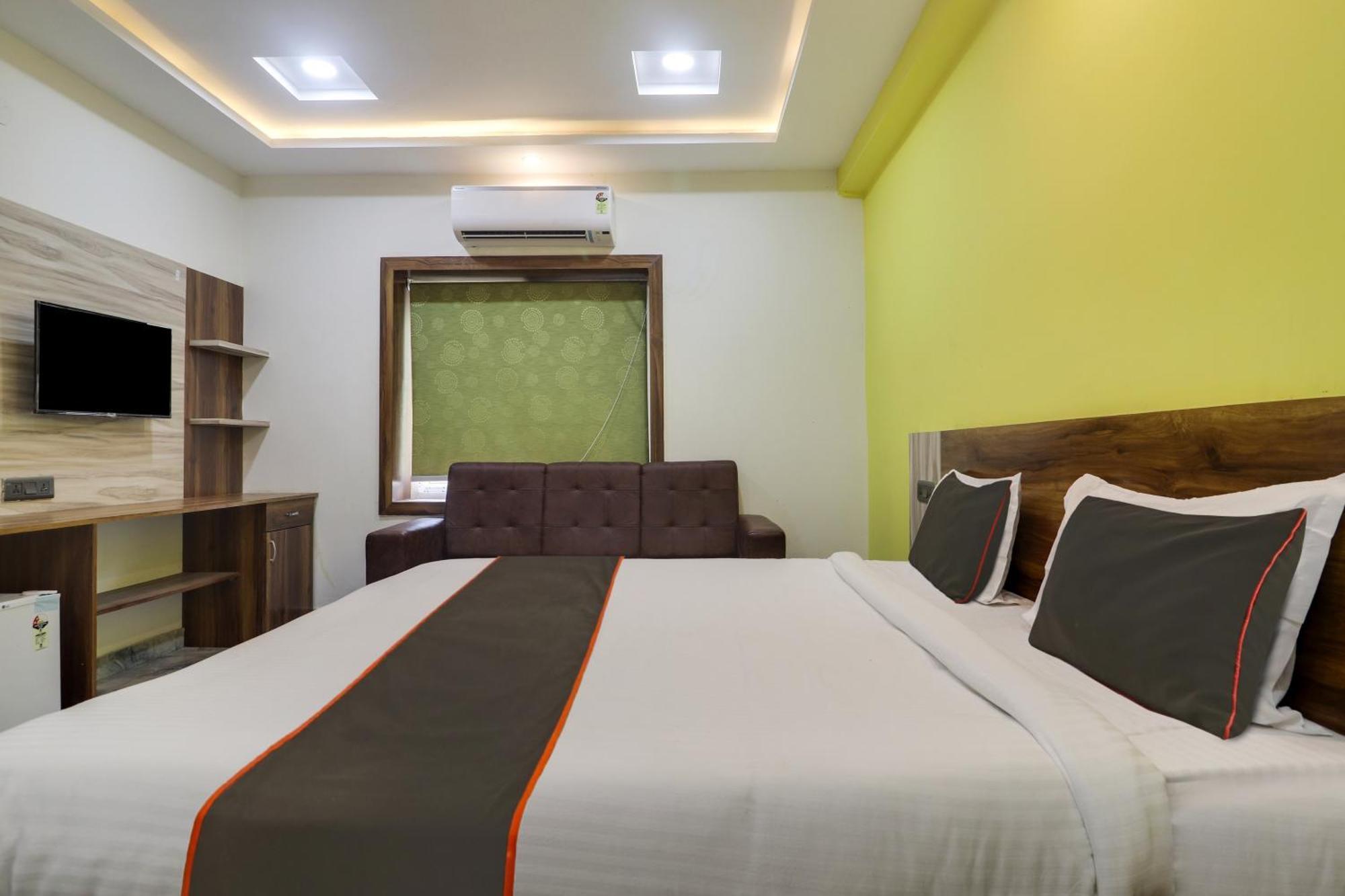 Collection O Sai Poojitha Suites Hotel 3*