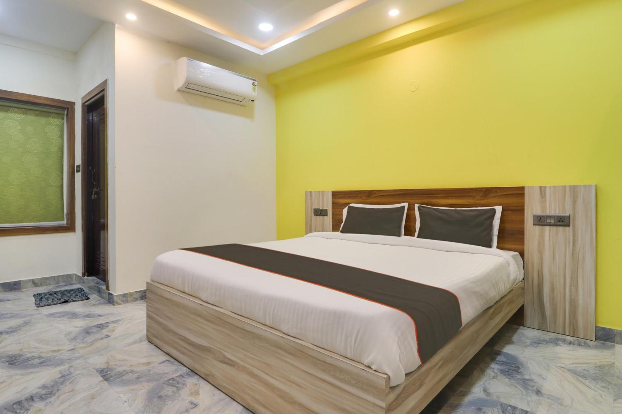 Hotel Collection O Sai Poojitha Suites Hyderabad