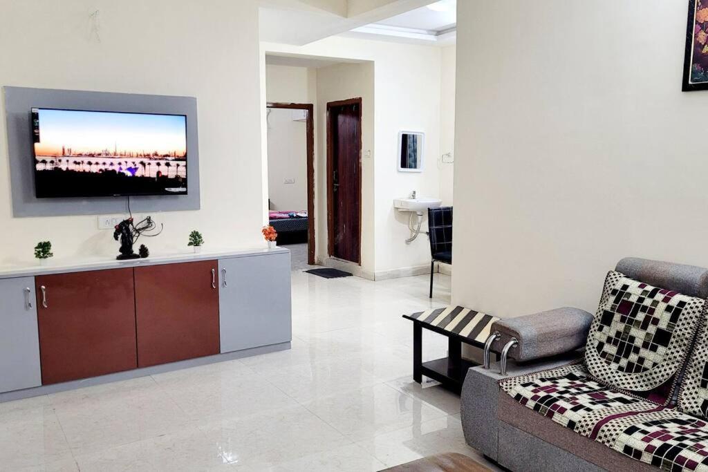 Verizon 2bhk Near Nizampet * Hyderabad