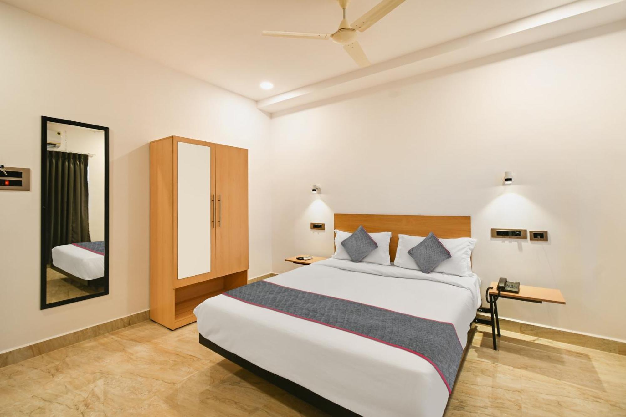 Super Townhouse De Alphabet Karmanghat Hotel Hyderabad