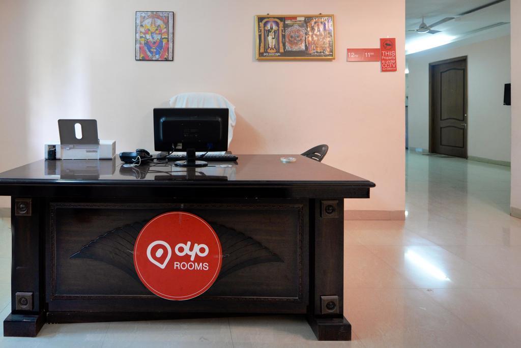 Oyo Kavuri Hills Madhapur Hyderabad