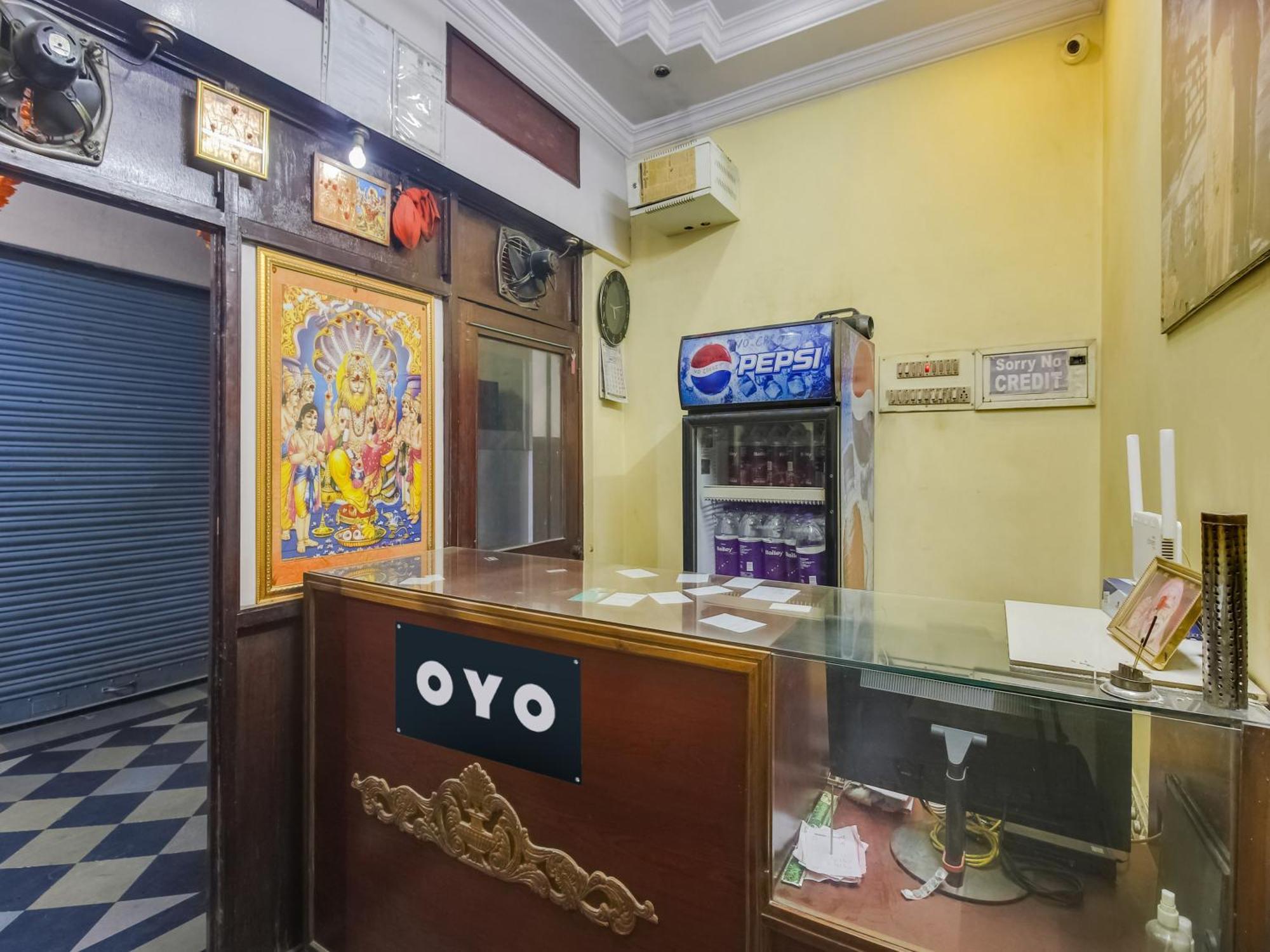 O Sri Gopi Mini Near Erragadda Metro Station