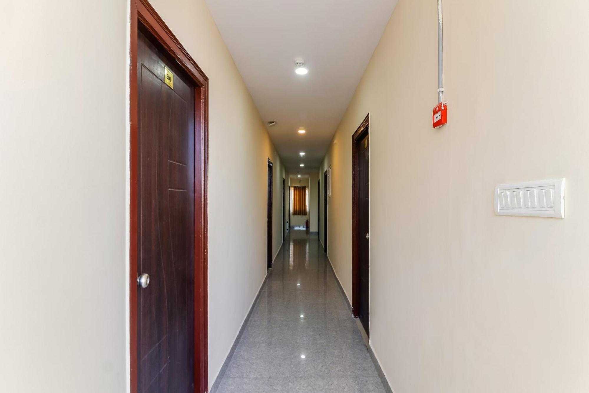 Hotel Oyo Flagship 79326 Lingampally