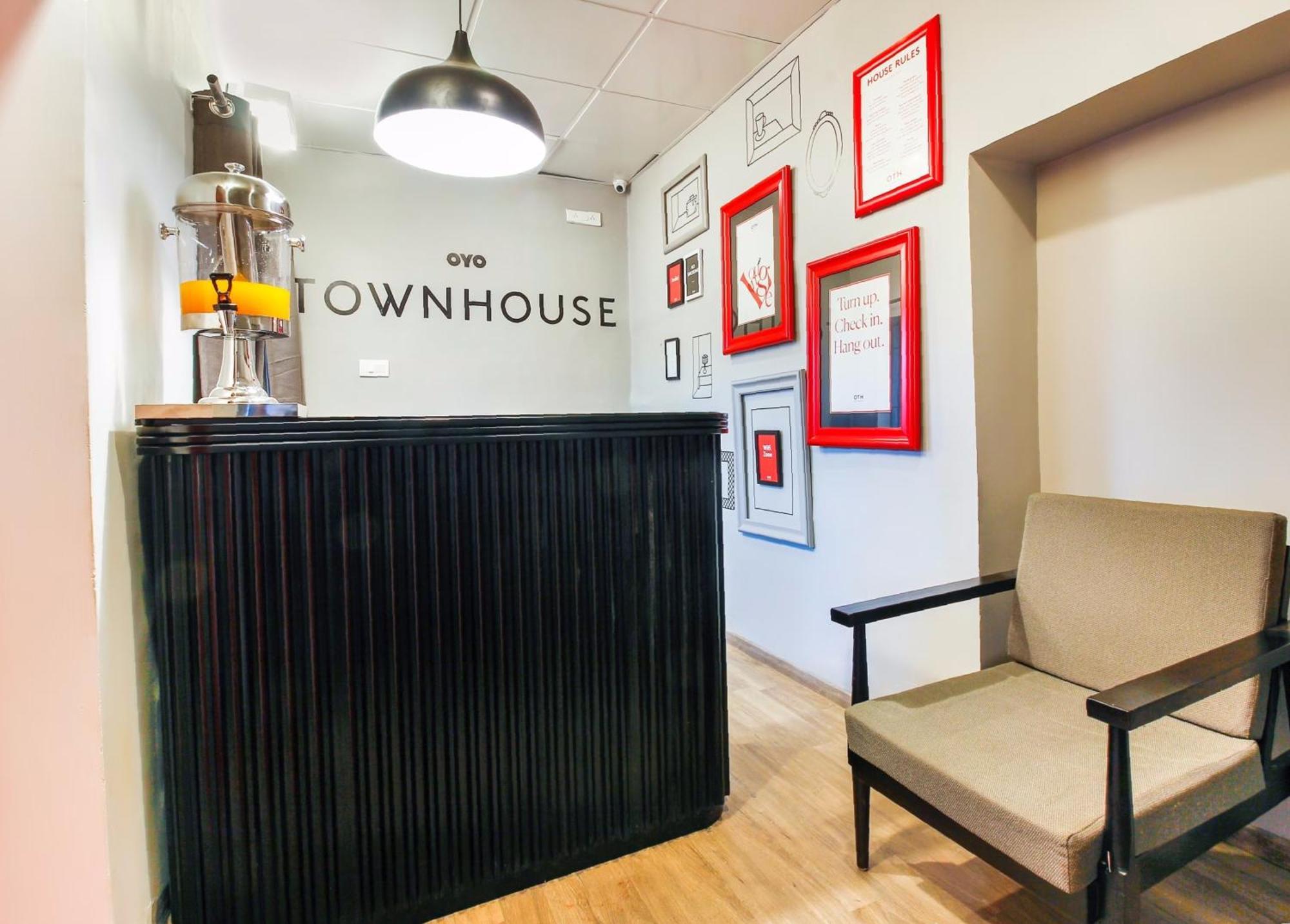 Super Townhouse Rcc Sunrise Hotel 4*