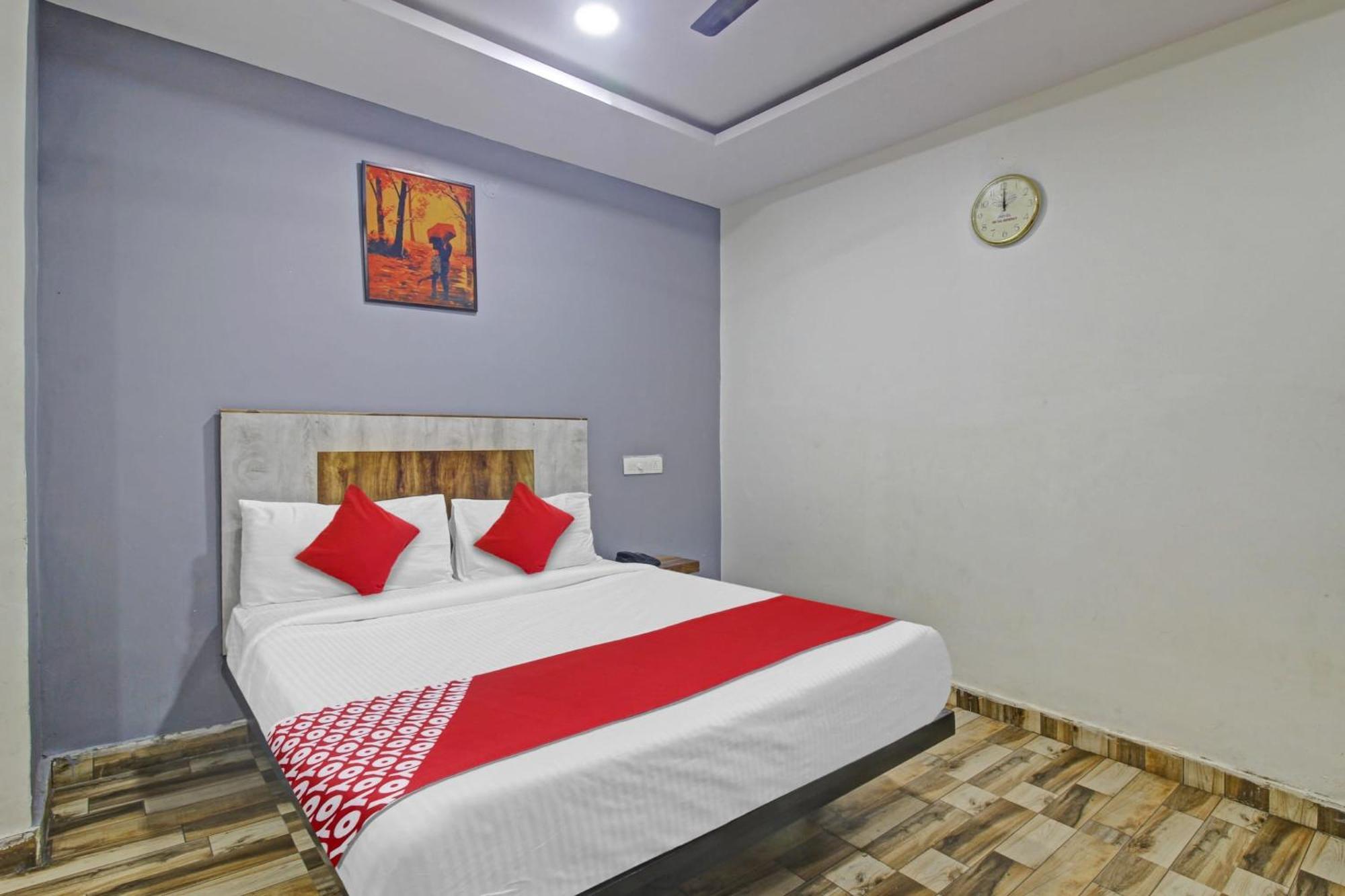 Hotel Super O Sri Sai Regency