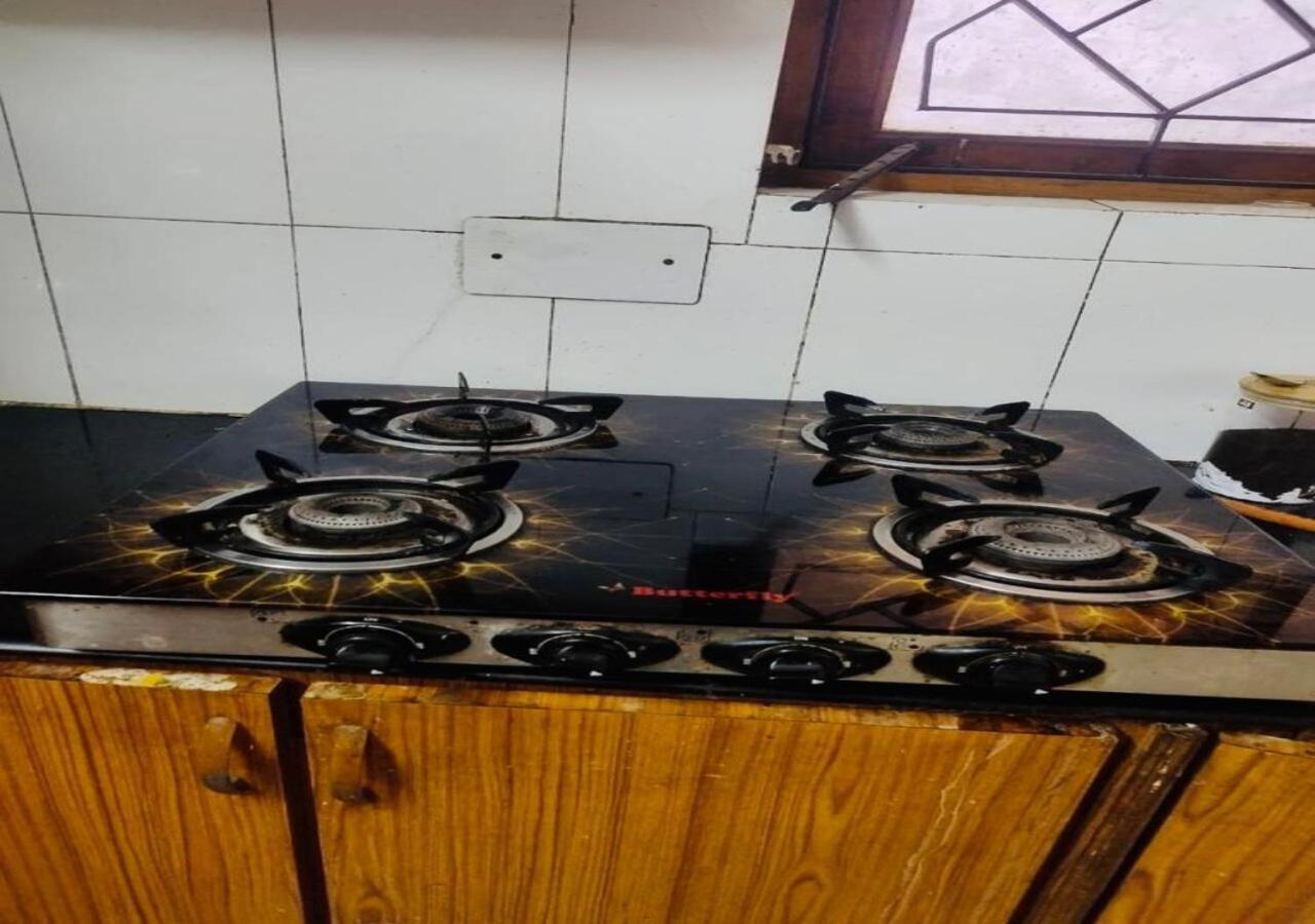 Holiday home Individual Near Apollo Jubilee Hills Hyderabad