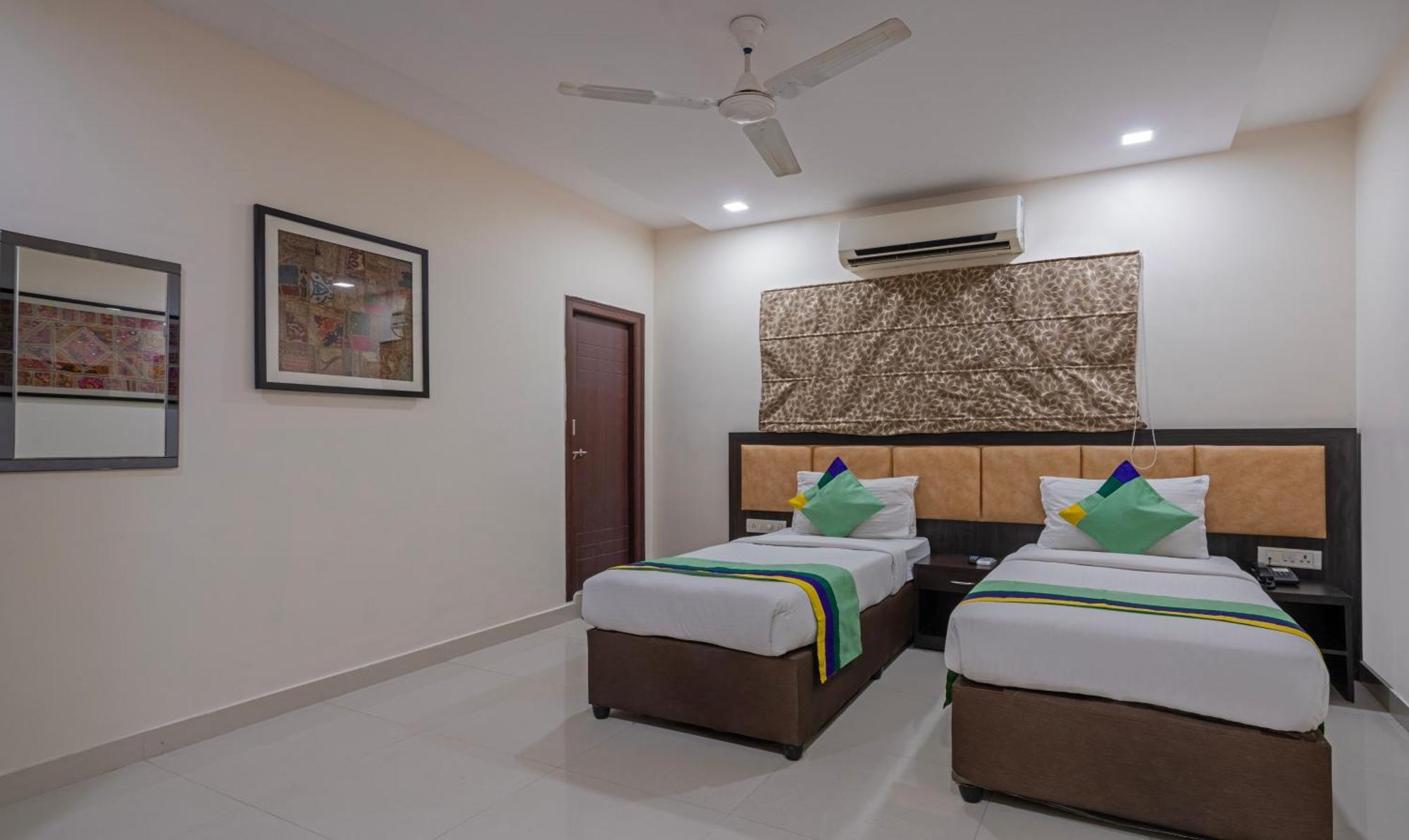 Treebo Emerald 3* Hyderabad