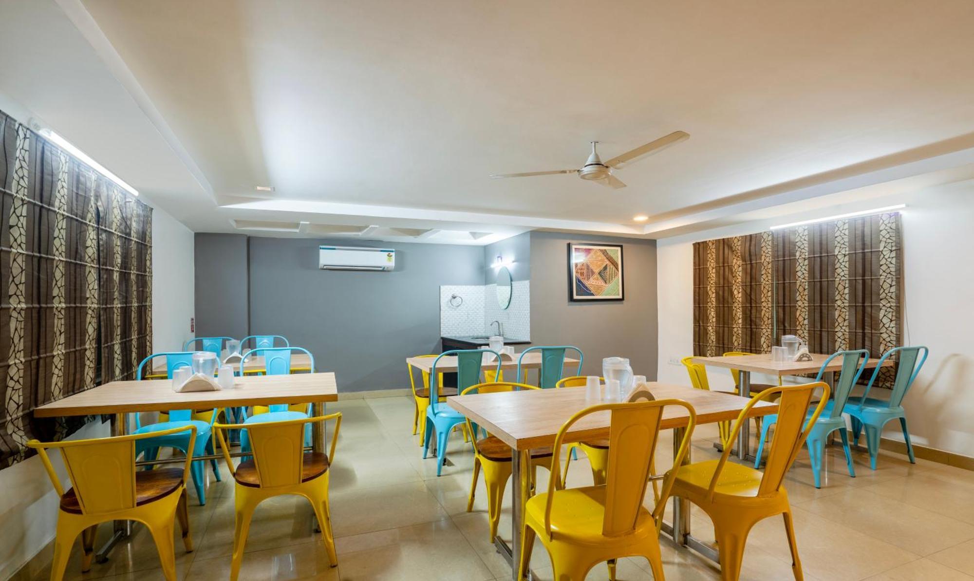 Hotel Treebo Emerald Hyderabad