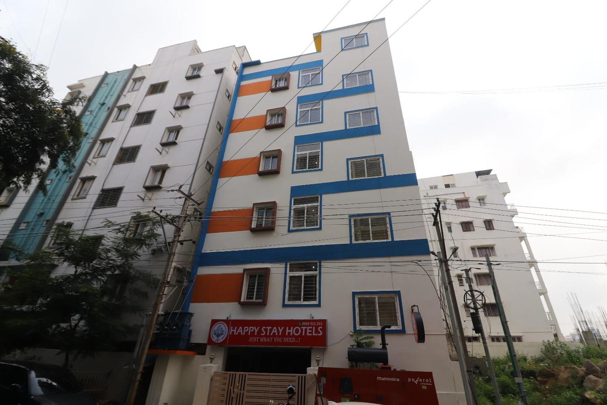 Oyo Happy Hotel 3*