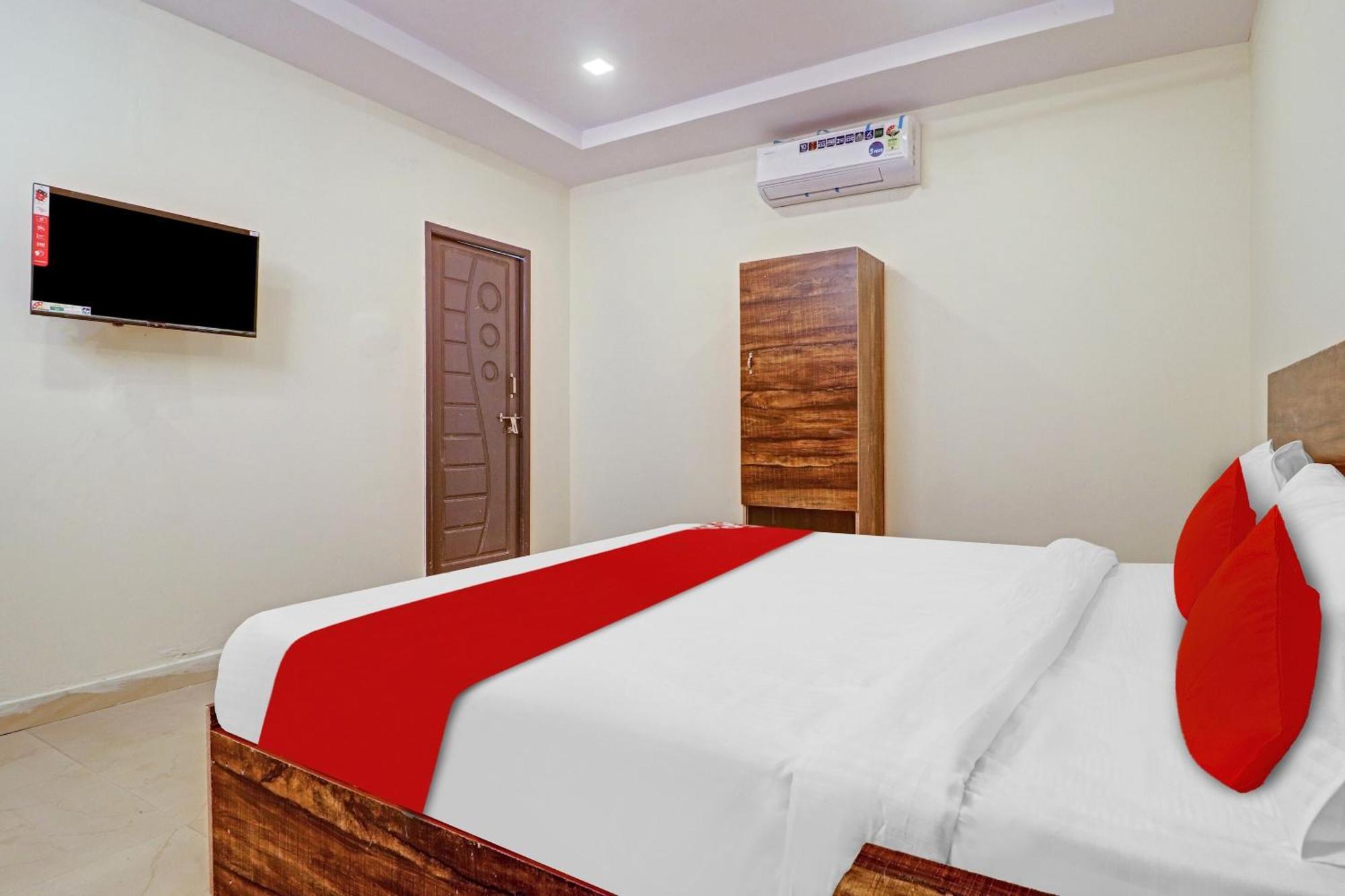 Hotel O R Square Hyderabad