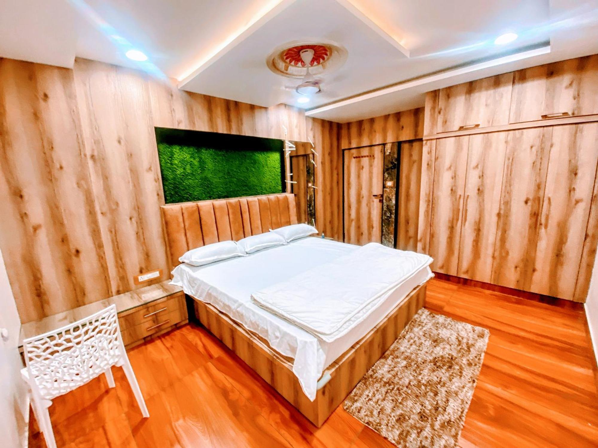Bms - 2 Bhk Lux Ac Only For Family's Apartment *