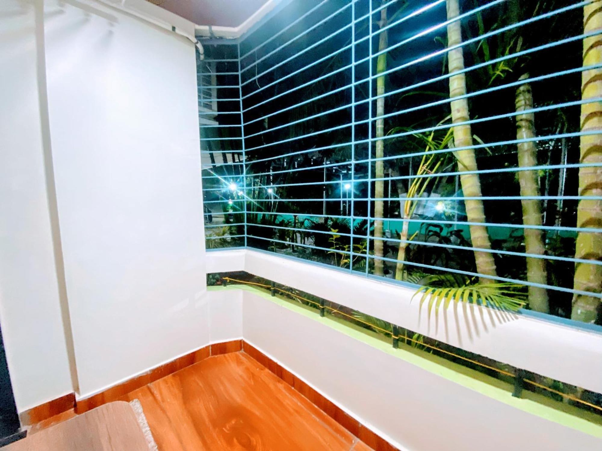 Bms - 2 Bhk Lux Ac Only For Family's Apartment