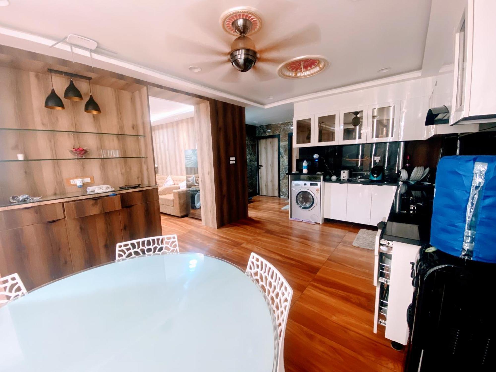 Bms - 2 Bhk Lux Ac Only For Family's Hyderabad