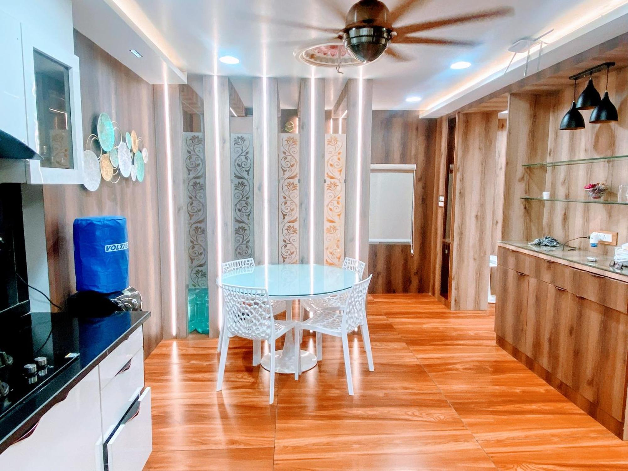 Bms - 2 Bhk Lux Ac Only For Family's * Hyderabad